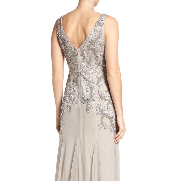 New Adrianna Papell beaded embroidered v-neck gown - Picture 10 of 10